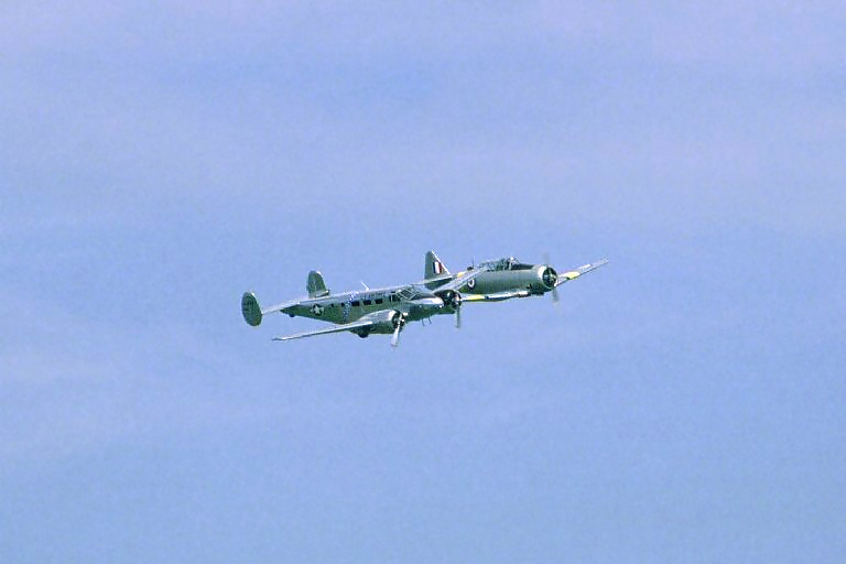 Beech Expeditor G-BSZC & North American Harvard G-JUDI