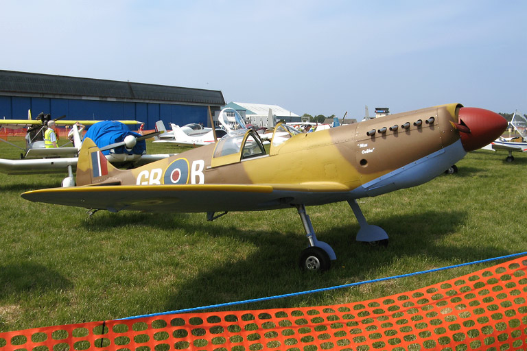 Supermarine Aircraft Replica Spitfire Mk.26 G-RORB "Miss Debbie"