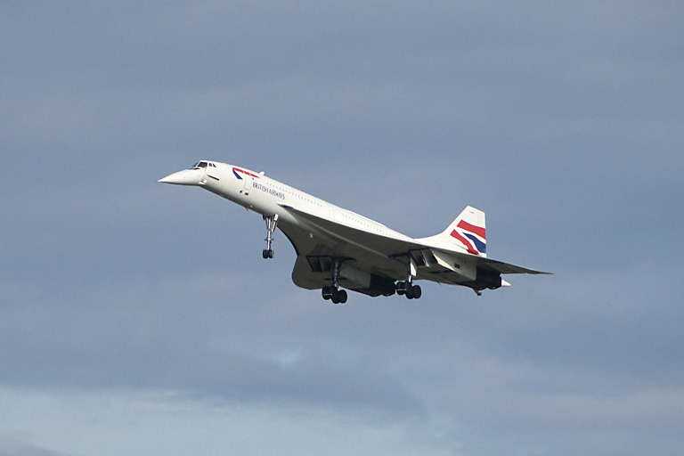 British Airways Concorde G-BOAE lands at Edinburgh Airport for the last time. Concorde G-BOAE lands at Edinburgh Airport.