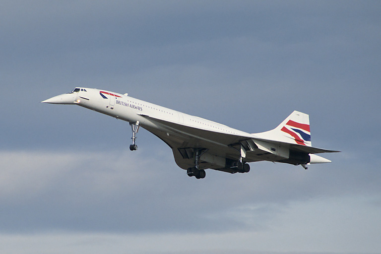 Concorde G-BOAE lands at Edinburgh Airport.