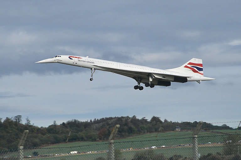Concorde G-BOAE lands at Edinburgh Airport.