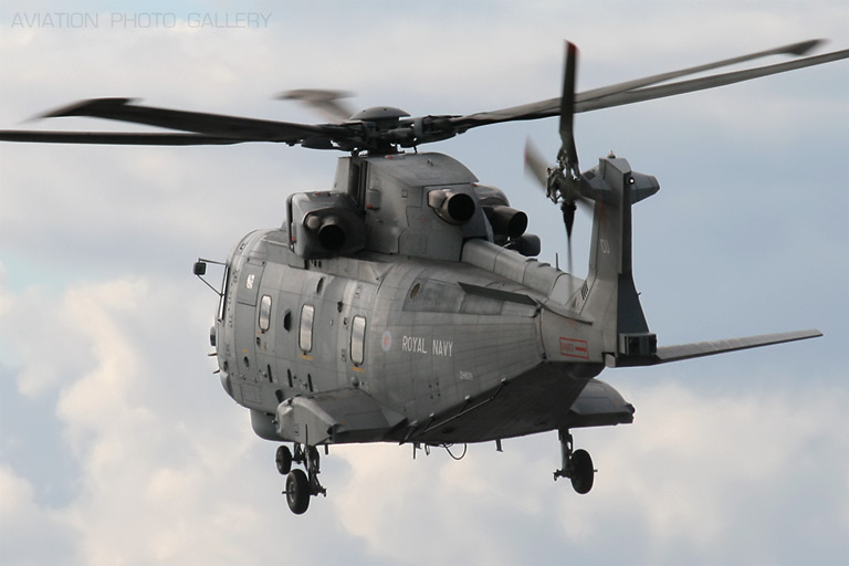 AgustaWestland EH-101 Merlin HM1 ZH828