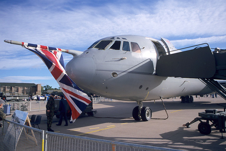 Vickers VC10 C1K XV105