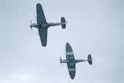 Hawker Hurricane Mk.IIc PZ865 and Supermarine Spitfire PR.XIX PS915