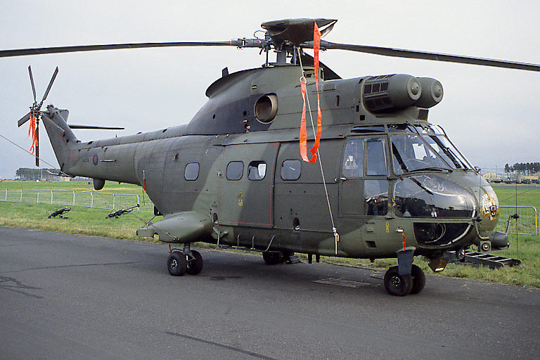 Westland SA-330E Puma HC1 XW209