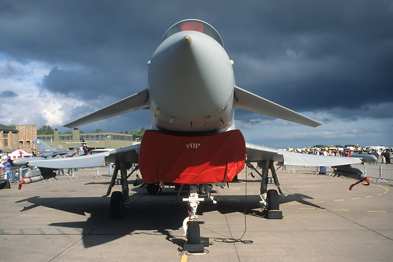 Eurofighter EF-2000 Typhoon T1 ZJ802