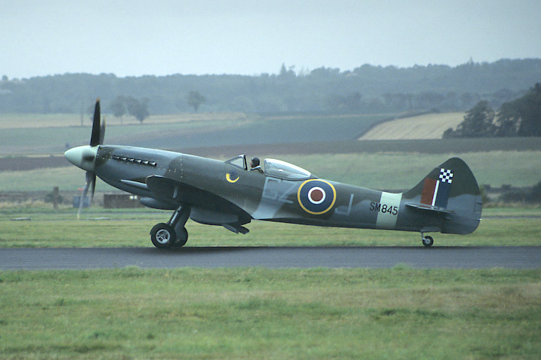 Supermarine Spitfire FR18 G-BUOS