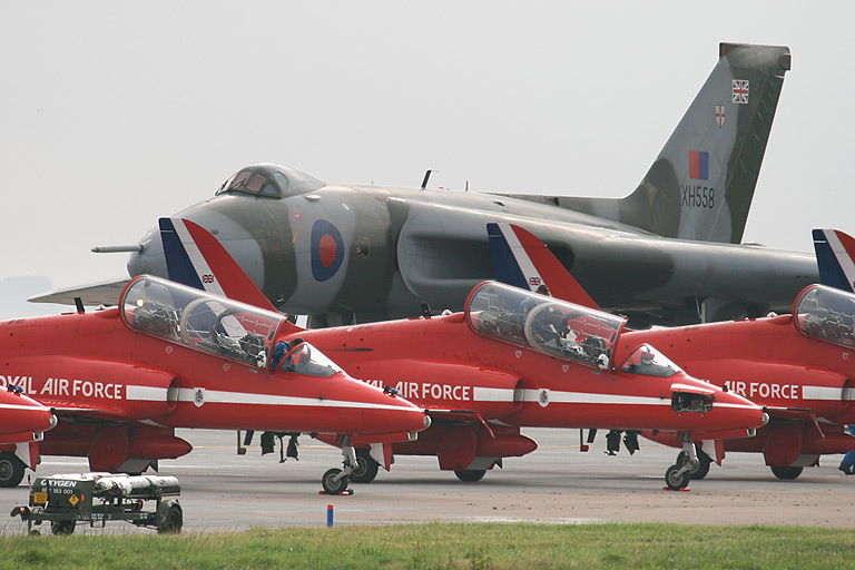 Avro Vulcan B2 XH558/G-VLCN and The Red Arrows