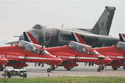 Avro Vulcan B2 XH558/G-VLCN & Red Arrows