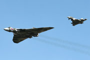 Avro Vulcan B2 XH558/G-VLCN and Typhoon F2 ZJ939