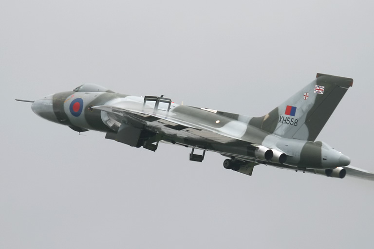 Avro Vulcan B2 XH558/G-VLCN