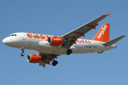 EasyJet Airbus A319-111 G-EZEZ