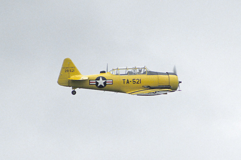 CCF T-6J Harvard Mk.4 G-TVIJ